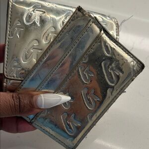 Silver Embossed Wallet and Cardholder Set